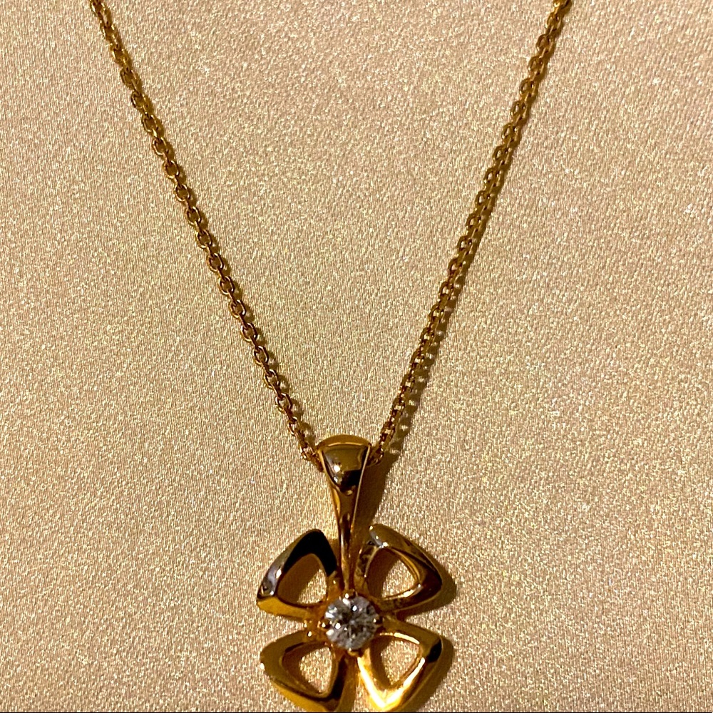 FIOREVER NECKLACE